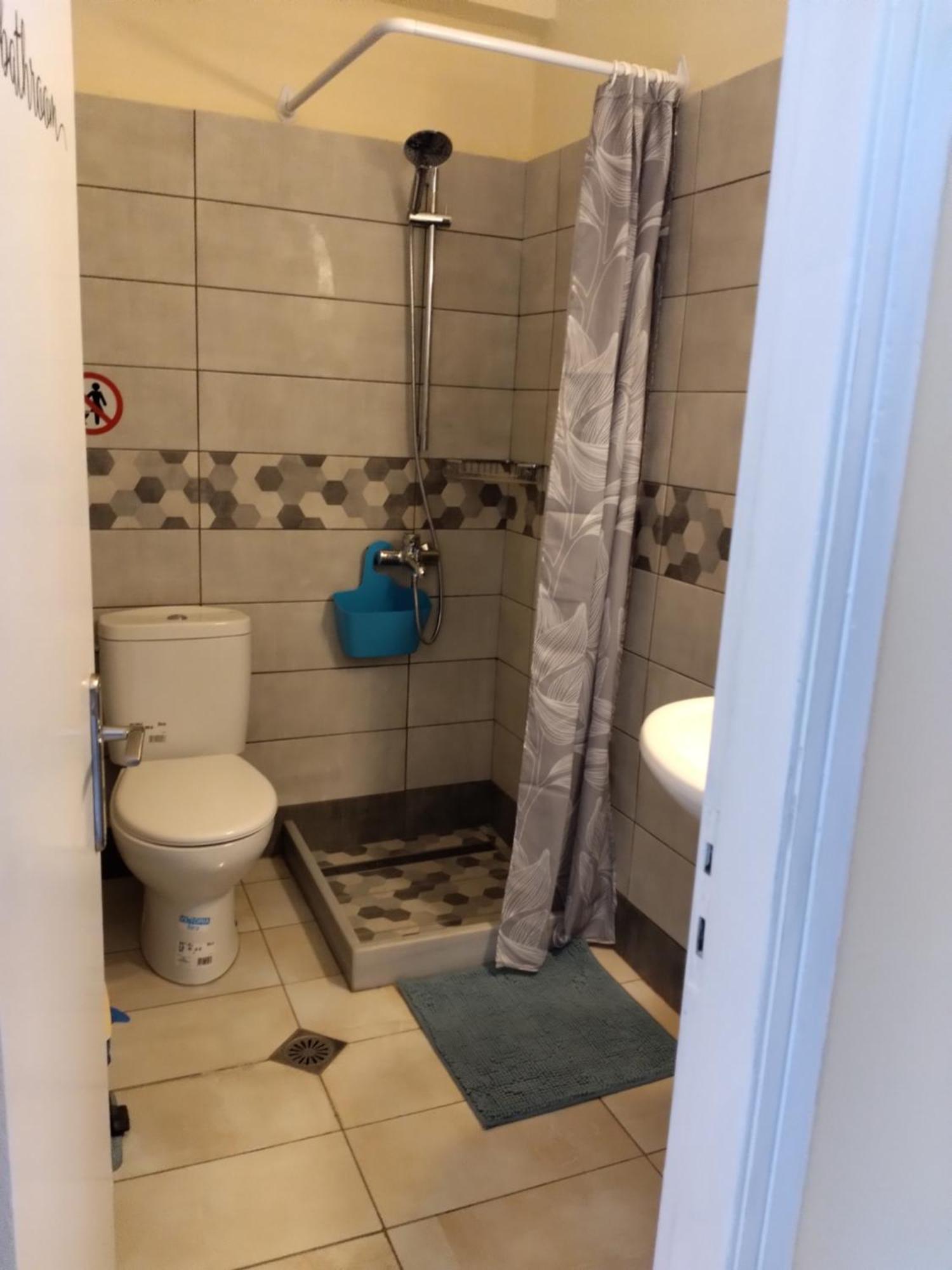 Jimmy's Aparthotel *